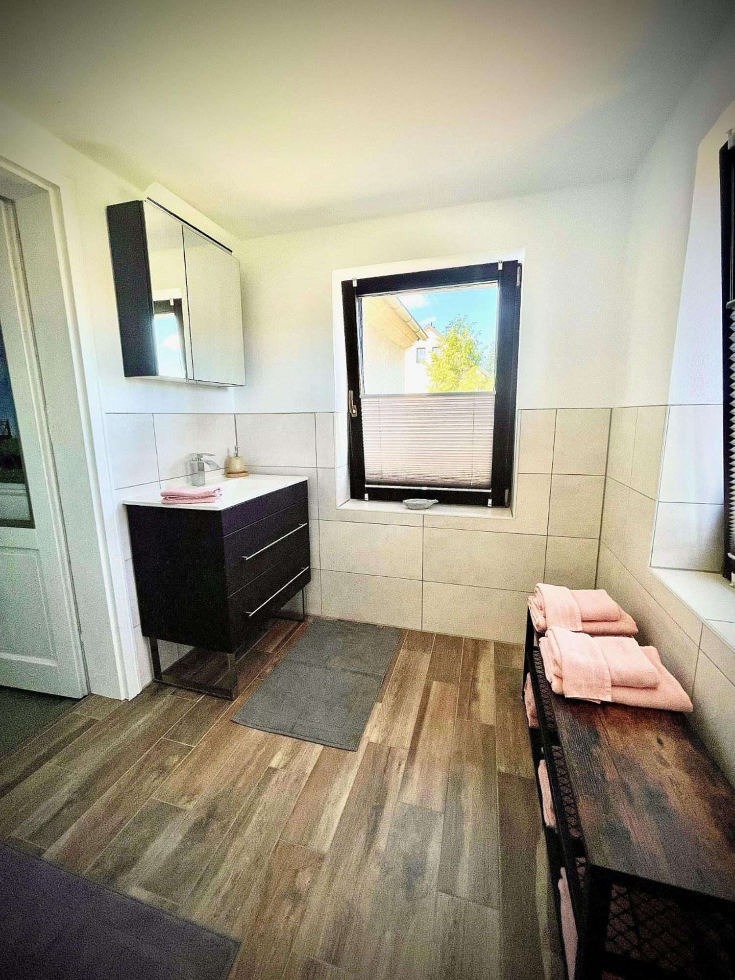Ferienwohnung-Familienidylle-Im-Vogtland-80Qm Neumark  エクステリア 写真